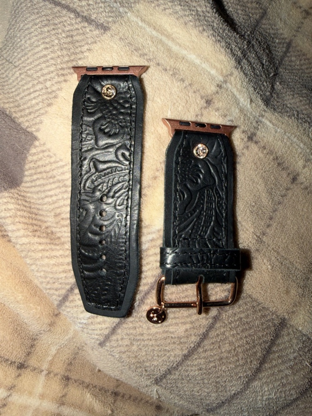 Spark*l Black Leather Apple Watch Band with Rose Gold Hardware- Size 2, Large 🍎